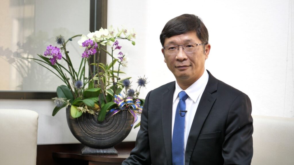 台智農成羅正方博士的照片